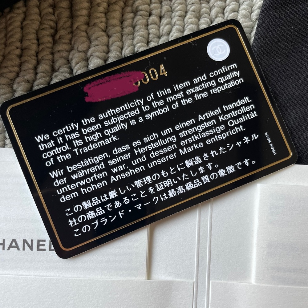 Chanel mini o case - Picture 3 of 8